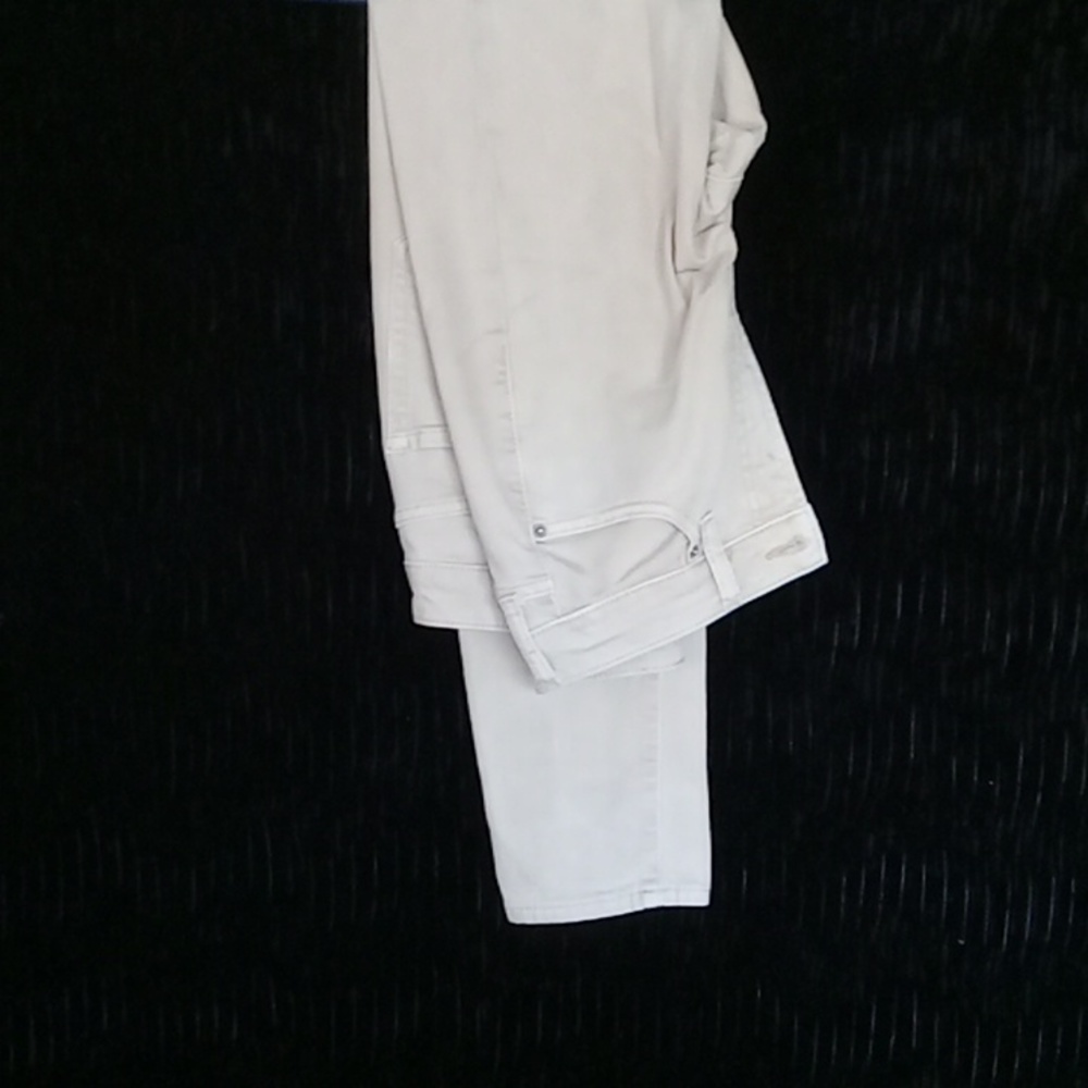 Old navy jeans sz2  Peachy-tan